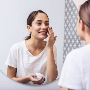 3 sposoby na zatroszczenie się o skórę jesienią