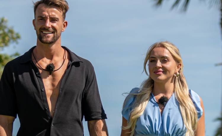 Bartek z "Love Island 8" musiał opuścić program. Widzowie są wściekli na produkcję: "Żenujące"