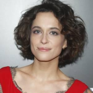 Biust Aleksandry Hamkało pod lupą samej aktorki. Tak gwiazda tłumaczy się z prześwitującej kreacji! [ZDJĘCIE]