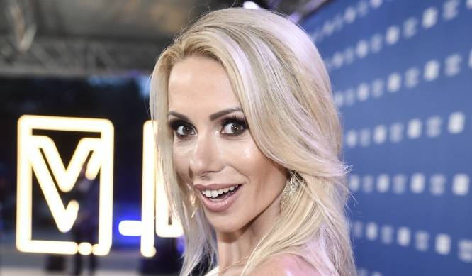 Małgorzata Opczowska pokazała się w bikini. Fani przecierają oczy. Pomylili ją z Dodą [FOTO]