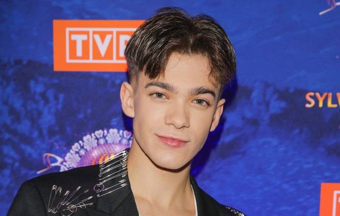 Eurowizja 2022. Kim jest Jakub Szmajkowski? Chce reprezentować Polskę z utworem "Lovesick" [POSŁUCHAJ]