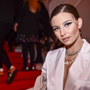 Julia Wieniawa używa podkładu testowanego na zwierzętach?! Fani oburzeni