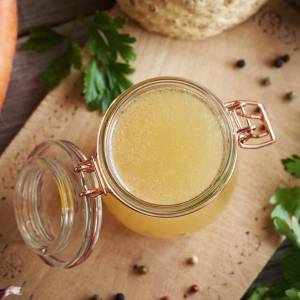 Tak zrobisz tani napój kolagenowy. To banalnie proste! 