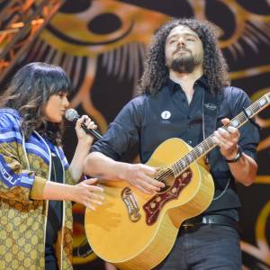 Ewa Farna urodziła! Piosenkarka pokazała zdjęcie dziecka. Znamy płeć i imię            