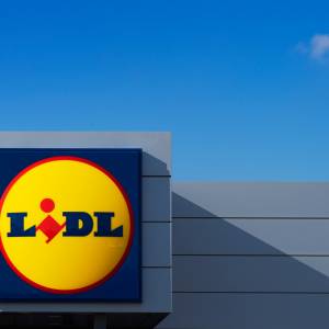 Lidl przebija Biedronkę. Także rozdaje produkty gratis. Aż osiem sztuk za darmo!