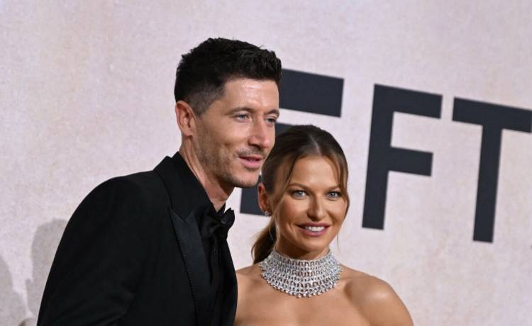 Robert i Anna Lewandowscy. Fot. PATRICIA DE MELO MOREIRA/AFP/East News