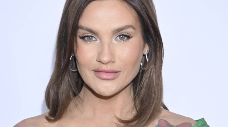 Karolina Gilon obwieściła w sieci: "Przyłapano mnie na romansie". Modelka szybko wyjaśniła swoją wypowiedź 