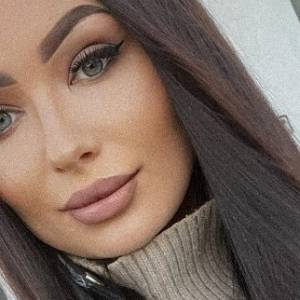 Miłość Pauli i Mikołaja z "Love Island" kwitnie! Internauci patrzą na ich towarzysza w podróży: "Cudna rodzinka"