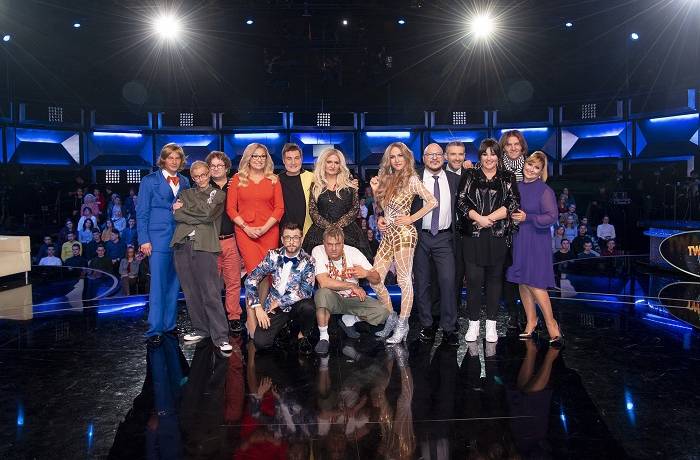 Twoja Twarz Brzmi Znajomo: Ela Romanowska jako Ewa Farna i Kamil Pawelski jako Sting! Co jeszcze działo się w 4 odcinku?