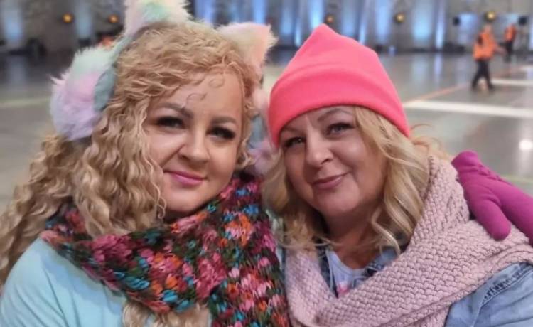Bliźniaczki z "Gogglebox" w nowej odsłonie. Co za zmiana! [FOTO]