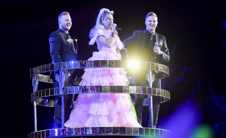 Za ile Magda Narożna z zespołem może zagrać na weselu? Cena podniosła ciśnienie internautom 