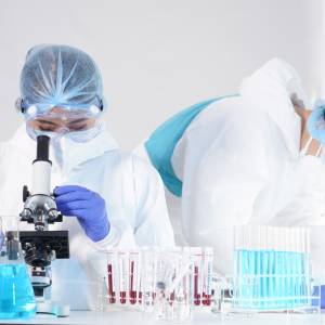 Kogo czeka ciężki przebieg Covid-19? Polscy naukowcy zidentyfikowali wariant genetyczny