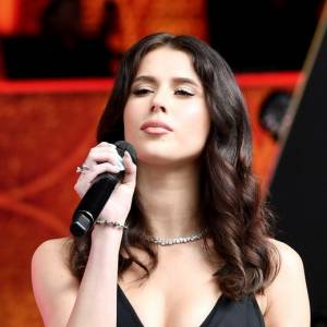 Mama Roxie niespodziewanie ujawniła prawdę o ślubie córki. Wspomniała o byciu babcią