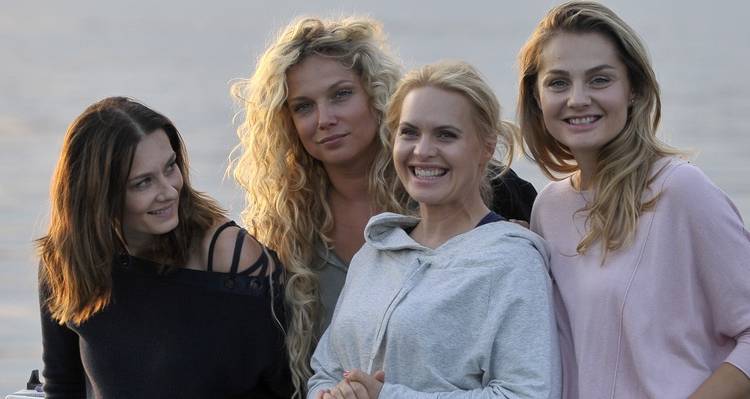 "Przyjaciółki". Decyzje o rozstaniach i... zaręczynach! Co wydarzy się w kolejnym odcinku? [ZWIASTUN]                                                                  