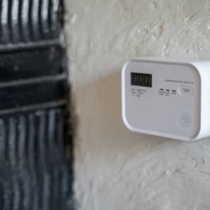 Zatrucie tlenkiem węgla. Jak rozpoznać skutki śmiercionośnego czadu? 