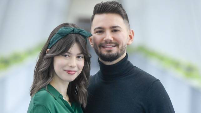 Katarzyna z "Rolnik szuka żony 9" z bukietem róż. Była dziewczyna Tomka pokazała nowe zdjęcia!