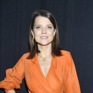 Joanna Jabłczyńska wynurza niemal nagie ciało z jacuzzi. Nagranie w bikini trafiło do sieci! [WIDEO]