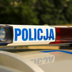 Trumna z ciałem wypadła na ulicę. Nietypowy wypadek w Lwówku Śląskim