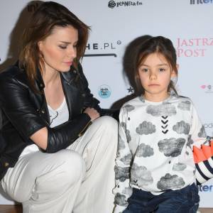 Córka Nataszy Urbańskiej i Janusza Józefowicza ma już 15 lat. Do kogo Kalina jest bardziej podobna?