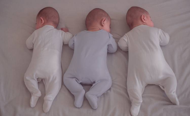 Larry, Lon i Gene świętują 93. urodziny. To najstarsze trojaczki na świecie 