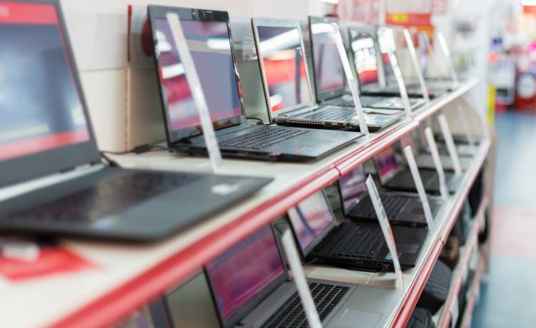 Czy warto kupować sprzęt muzyczny i komputerowy na raty 0%?