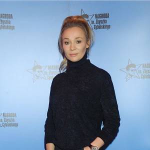 Sonia Bohosiewicz narysowała pisankę na chodniku. Niespodzianką dla dziadka zainteresowała się policja