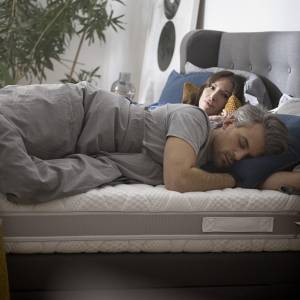 Dla kogo wybór materaca ortopedycznego Hilding Anders będzie najlepszym wyborem do spania?
