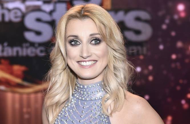 Justyna Żyła w bikini w basenie. Nie jest sama! "Potrzebny jest czyjś uśmiech"                                       