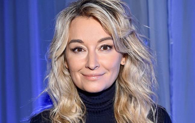 Martyna Wojciechowska w zjawiskowej sukni! Podróżniczka przyznaje: Takie „druhny” to skarb!