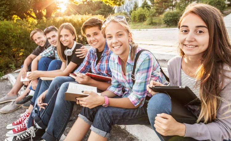 Znamy pełne wyniki plebiscytu na Młodzieżowe Słowo Roku 2023