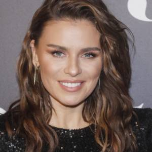 Natasza Urbańska w bikini! Artystka pokazała córkę. Kalina to już nastolatka! [FOTO]