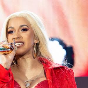 Cardi B oskarżona o napaść. Przyznała się do winy!