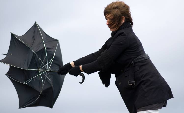 Antonina i Bibi uderzą w Polskę! To dwa kolejne groźne niże. Załamanie pogody będzie mocniej odczuwalne