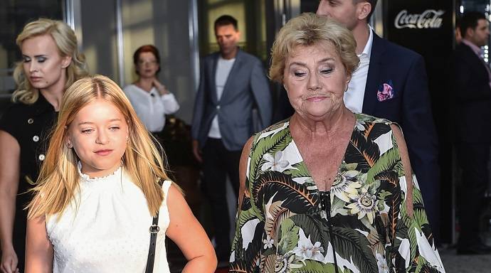 Metamorfoza Basi z "M jak miłość". Na jej głowie króluje czerń! [ZDJĘCIE]