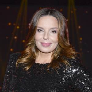 Agnieszka Włodarczyk rozchyliła koszulę i pokazała nagie ciało. Fani pytają o drugie dziecko [FOTO]