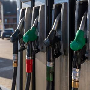 Zmiany na stacjach paliw już od dziś! To muszą wiedzieć właściciele diesli