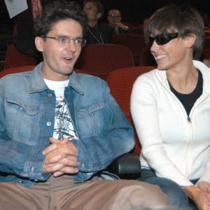 Kuba Wojewódzki i Anna Mucha razem? Pokazał zdjęcie, a fani są przekonani: "To nogi Muchy!"