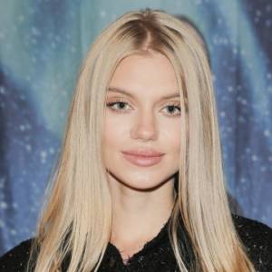 Dominika z "Top Model" zrzuciła ubrania. Pokazała się w bikini. Fani: "Ideał" [FOTO]