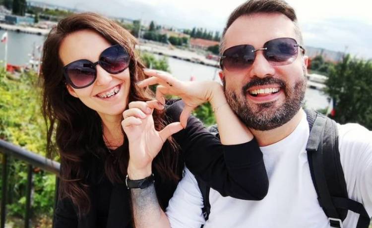 Karol ze "ŚOPW" pokazał pierwsze wiadomości z Laurą! Co ich połączyło? [FOTO]                              