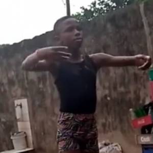 Chłopiec z Nigerii podbija świat! Nagranie jego tańca zostało docenione w szkole baletowej w Nowym Jorku