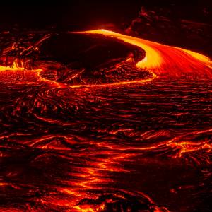 Wybuch wulkanu Kilauea. Do sieci trafiły nagrania [WIDEO]