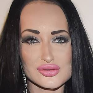 Zaskakująca metamorfoza Małgorzaty Godlewskiej w nowym teledysku. Internauci: "Naprawdę ładnie i kobieco"