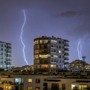 Może zrobić się niebezpiecznie. IMGW wydał ostrzeżenia