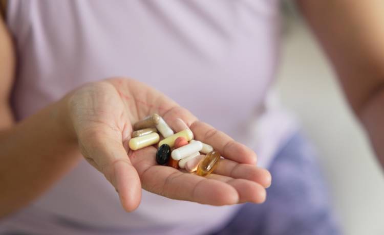 Częste infekcje, bóle mięśni, apatia? To może być niedobór jednego składnika, fot. Shutterstock