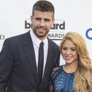 Shakira i Pique na zdjęciu z wakacji. Fani zachwyceni figurą wokalistki! 