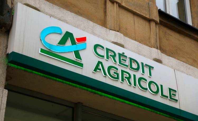 Credit Agricole zapowiada przerwę techniczną. Sprawdź, co musisz wiedzieć przed weekendem!, fot. Shutterstock