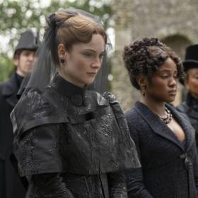 „Bridgertonowie 5”. Kto zostanie gwiazdą nowego sezonu? Fani już spekulują!