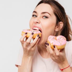 Tłusty czwartek 2019: Prosty przepis na pączki z różą!