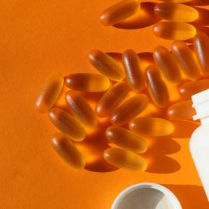 Te suplementy mogą szkodzić twoim jelitom. Sprawdź, zanim kupisz