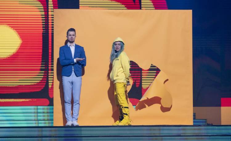 "Twoja twarz brzmi znajomo". Billie Eilish w wykonaniu Emilii Komarnickiej - Klynstry